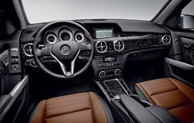 2026 Land Rover Range Rover Sport thumbnail 4
